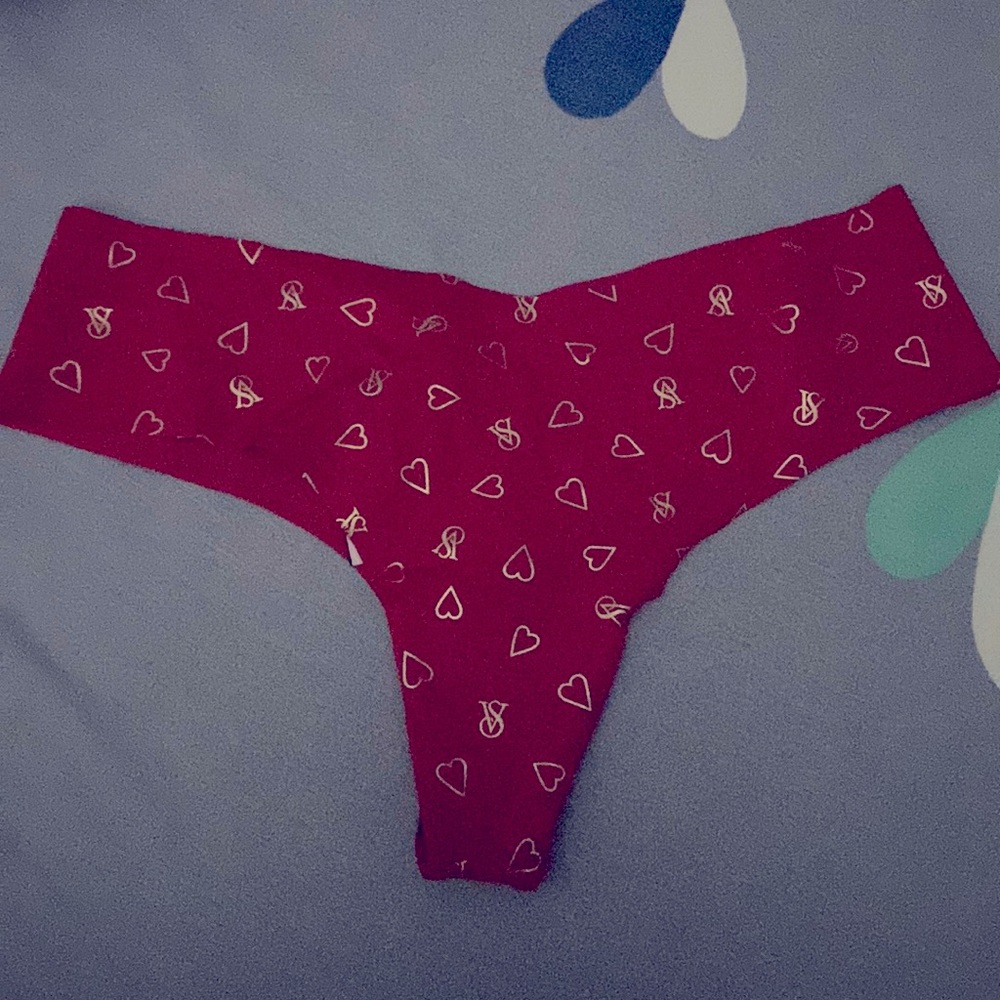 Victoria’s Secret Thong/String Panty
